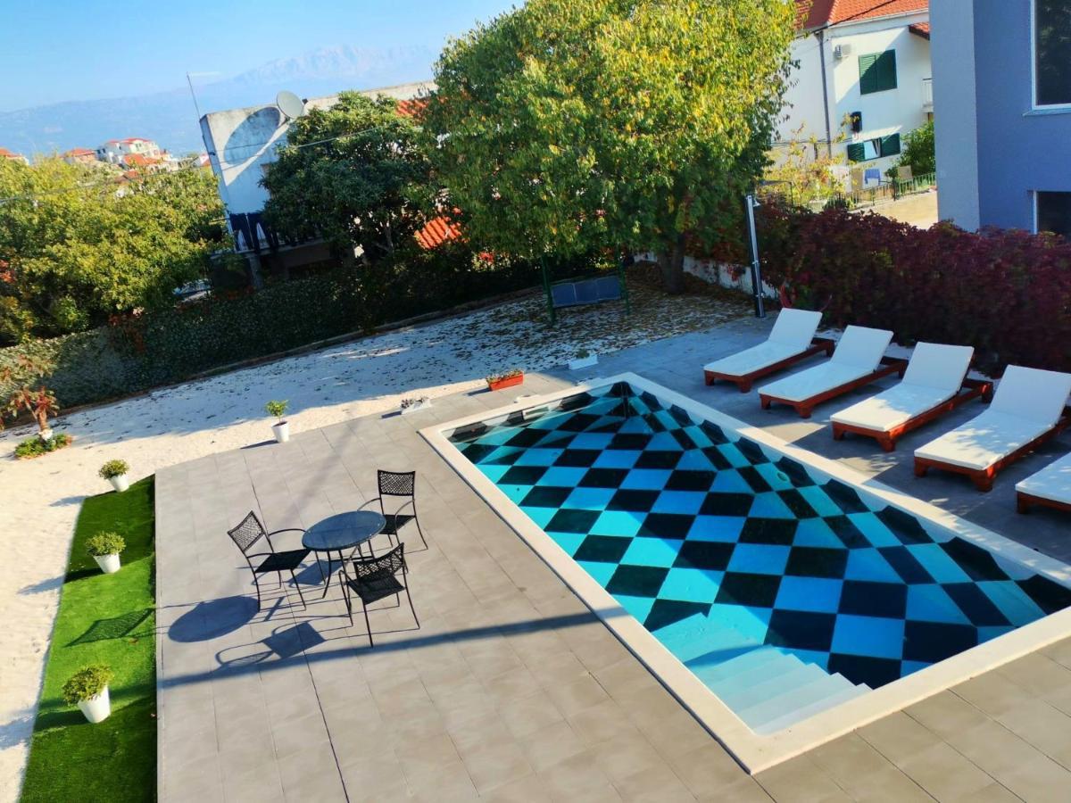 Holiday Home Nino With Amazing Swimming Pool Slatine Dış mekan fotoğraf