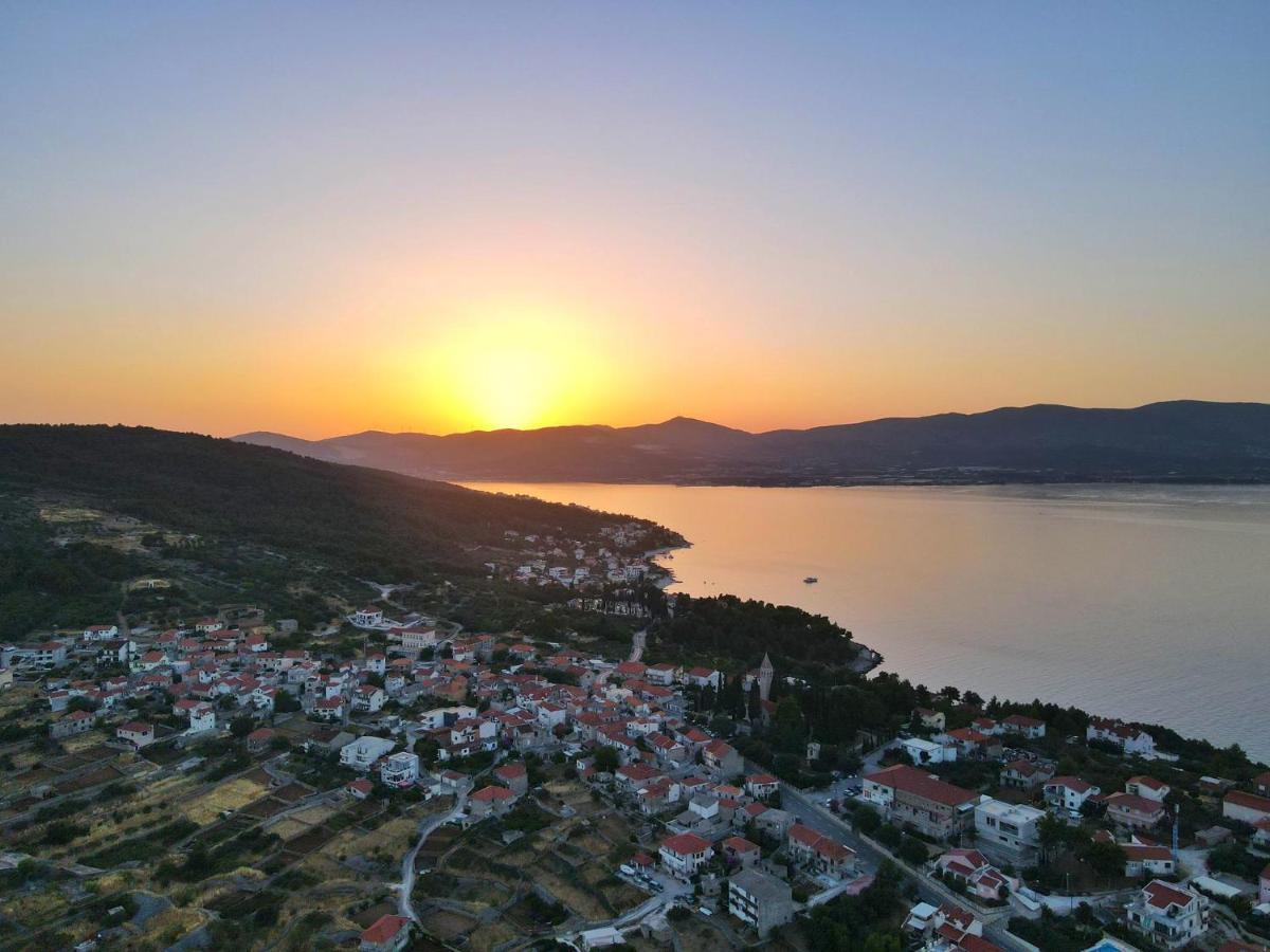 Holiday Home Nino With Amazing Swimming Pool Slatine Dış mekan fotoğraf