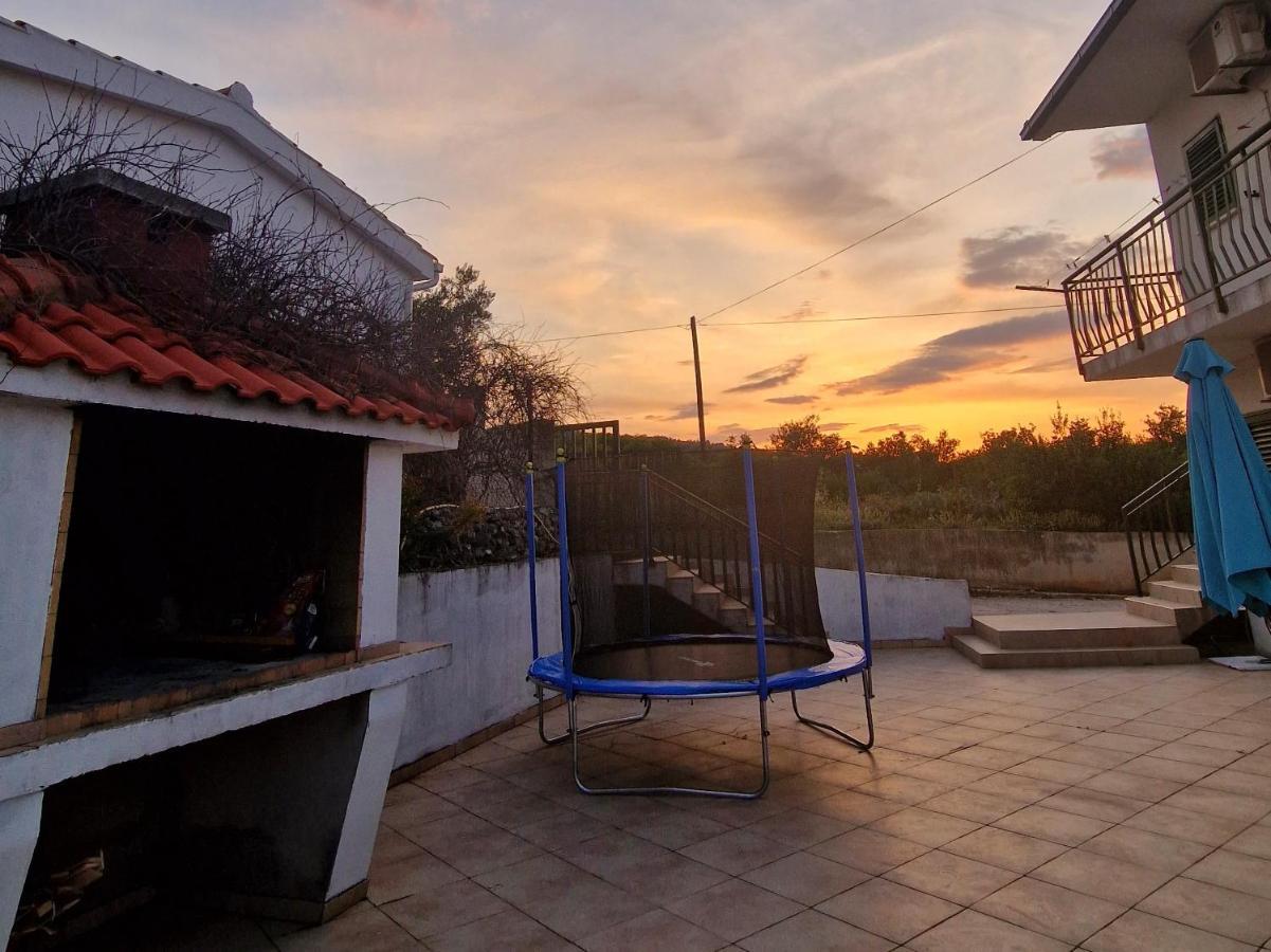 Holiday Home Nino With Amazing Swimming Pool Slatine Dış mekan fotoğraf