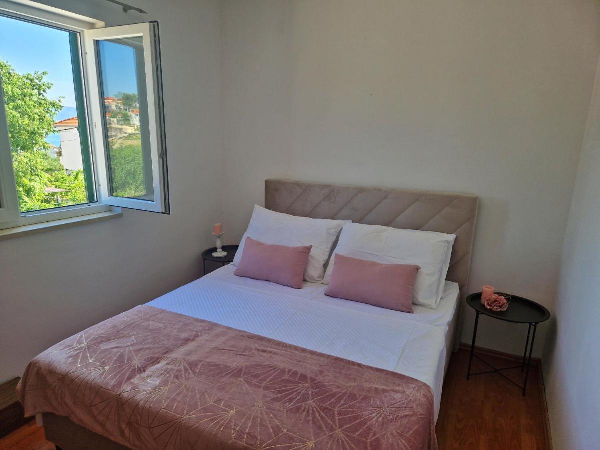 Holiday Home Nino With Amazing Swimming Pool Slatine Dış mekan fotoğraf