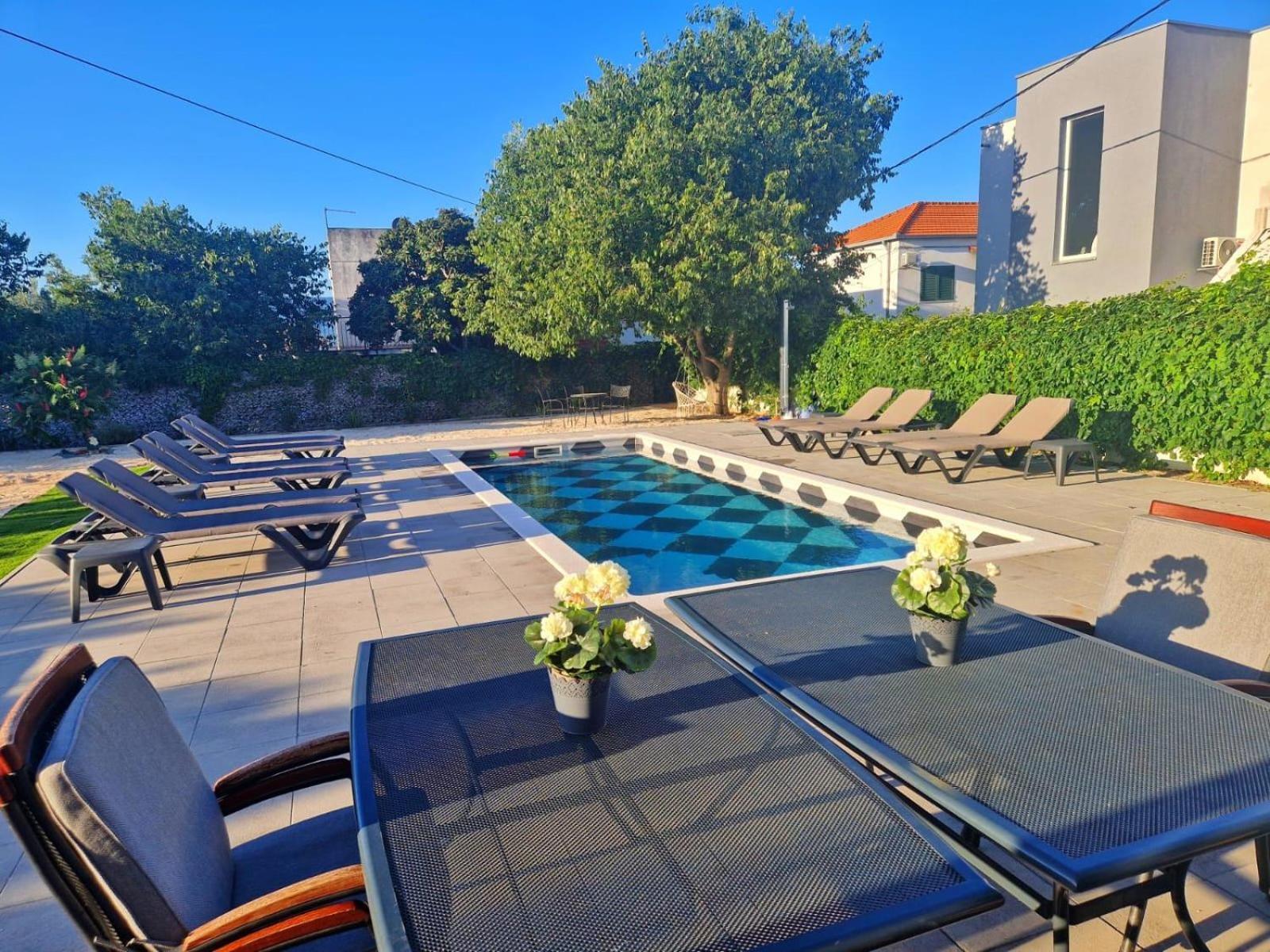 Holiday Home Nino With Amazing Swimming Pool Slatine Dış mekan fotoğraf